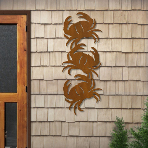 Big 46-inch Climbing Crabs: Rust Metal Outdoor Wall Art - Coastal Decor