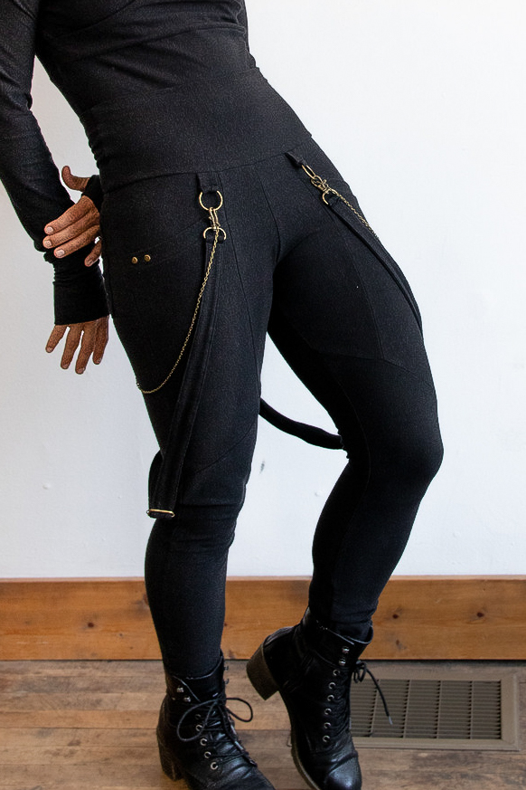 Suspender Leggings - Divinoir