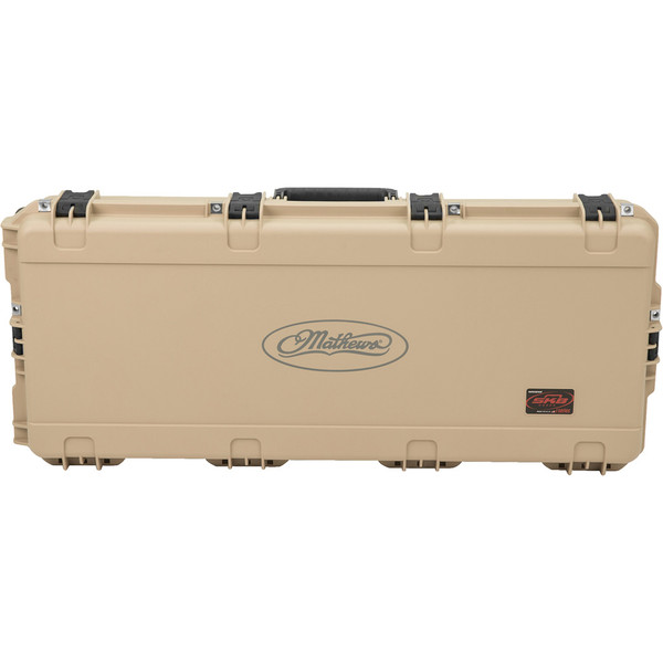 SKB Mathews iSeries Bow Case LIFT 29.5, 33 and Phase 29, 33 Black Plush with Waterjet Foam and Built-in Wheels