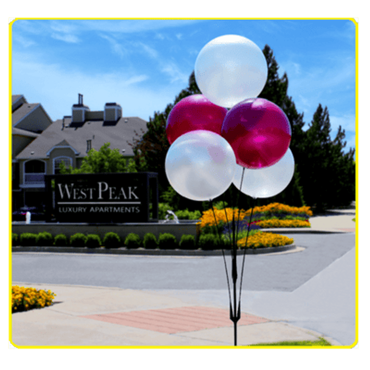 The staggered look is guaranteed to grab attention.   Mount anywhere with Ground Stake or Weighted Base.   Easily assembled and disassembled in minutes.   Kit stands approximately 7'7"