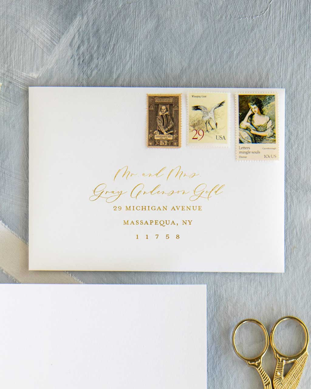 Wedding invitations in gold foil — LETTERING BY GRG