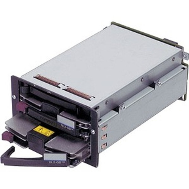Hewlett Packard Enterprise (826687-B21) HPE DL38X Gen10 Premium 2SFF HDD Kit.