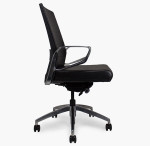 Wyatt Seating Wyatt Freeride Black Vinyl Executive Chair