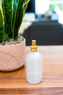 Apothecary Frosted Glass Mist Bottle with Gold Aluminum Mist Nozzle