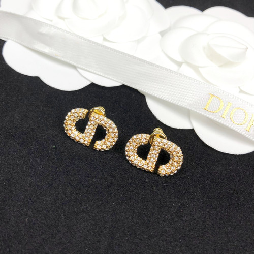 C crystal gold stud earrings 