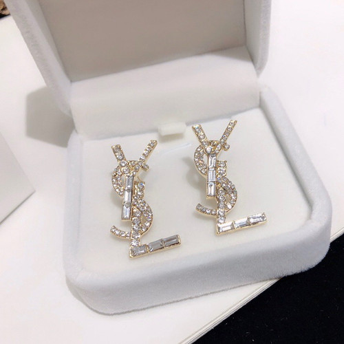 Y Crystal Stud Earrings