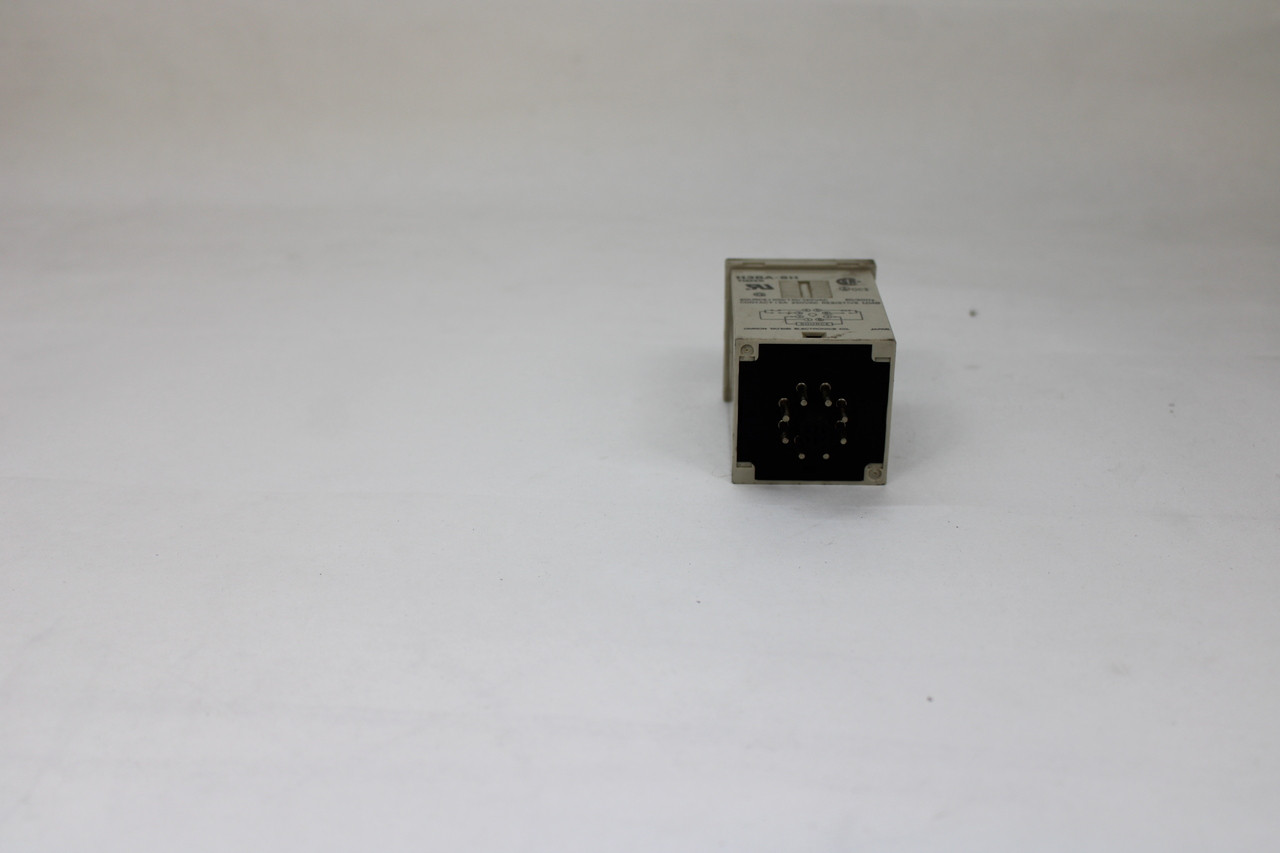 Omron H3BA-8H Timer Relay  5A  250VAC