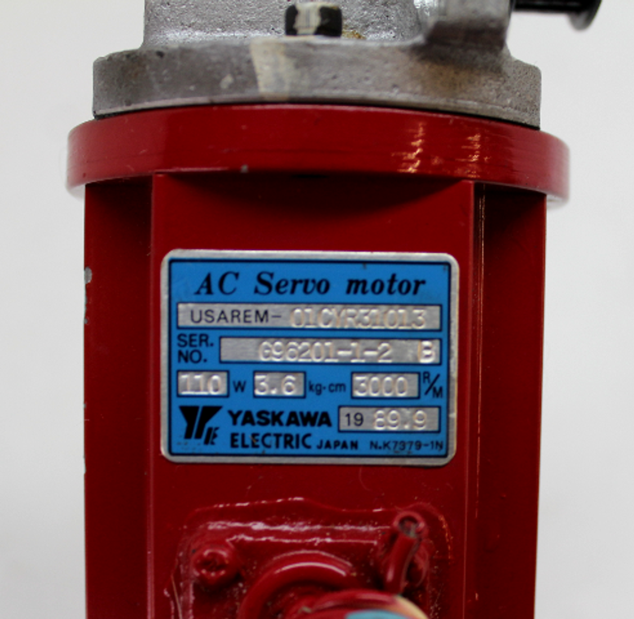 Yaskawa USAREM-01CYR31013 AC Servo Motor, 110W, 3000 R/M