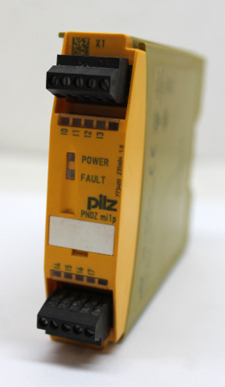 Pilz PNOZ mi1p Safety Relay Module