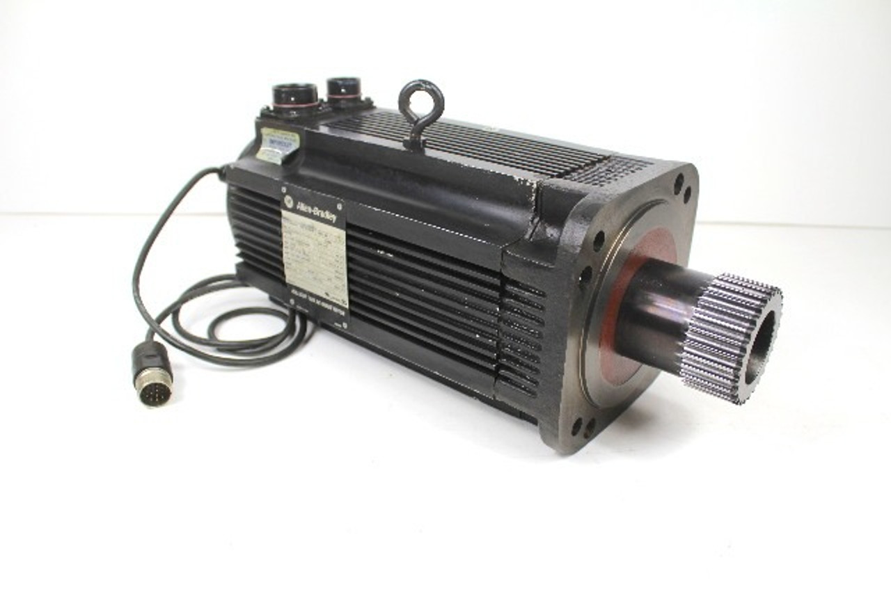 Allen Bradley 1326AB-B520F-21 Servo Motor