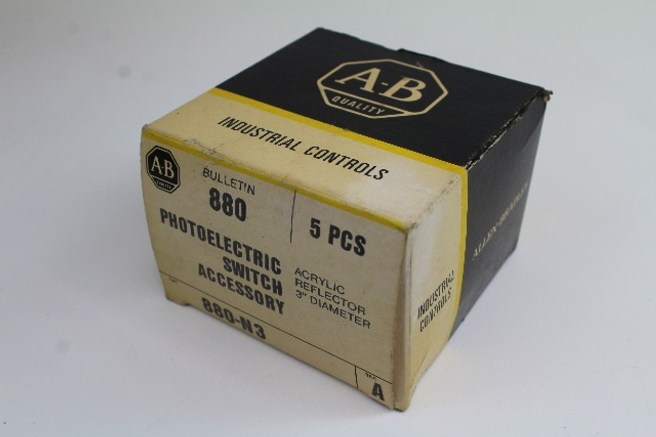 Allen-Bradley 880-N3 Ser. A Photoelectric Switch Acc. Acrylic Reflector 3" Diameter