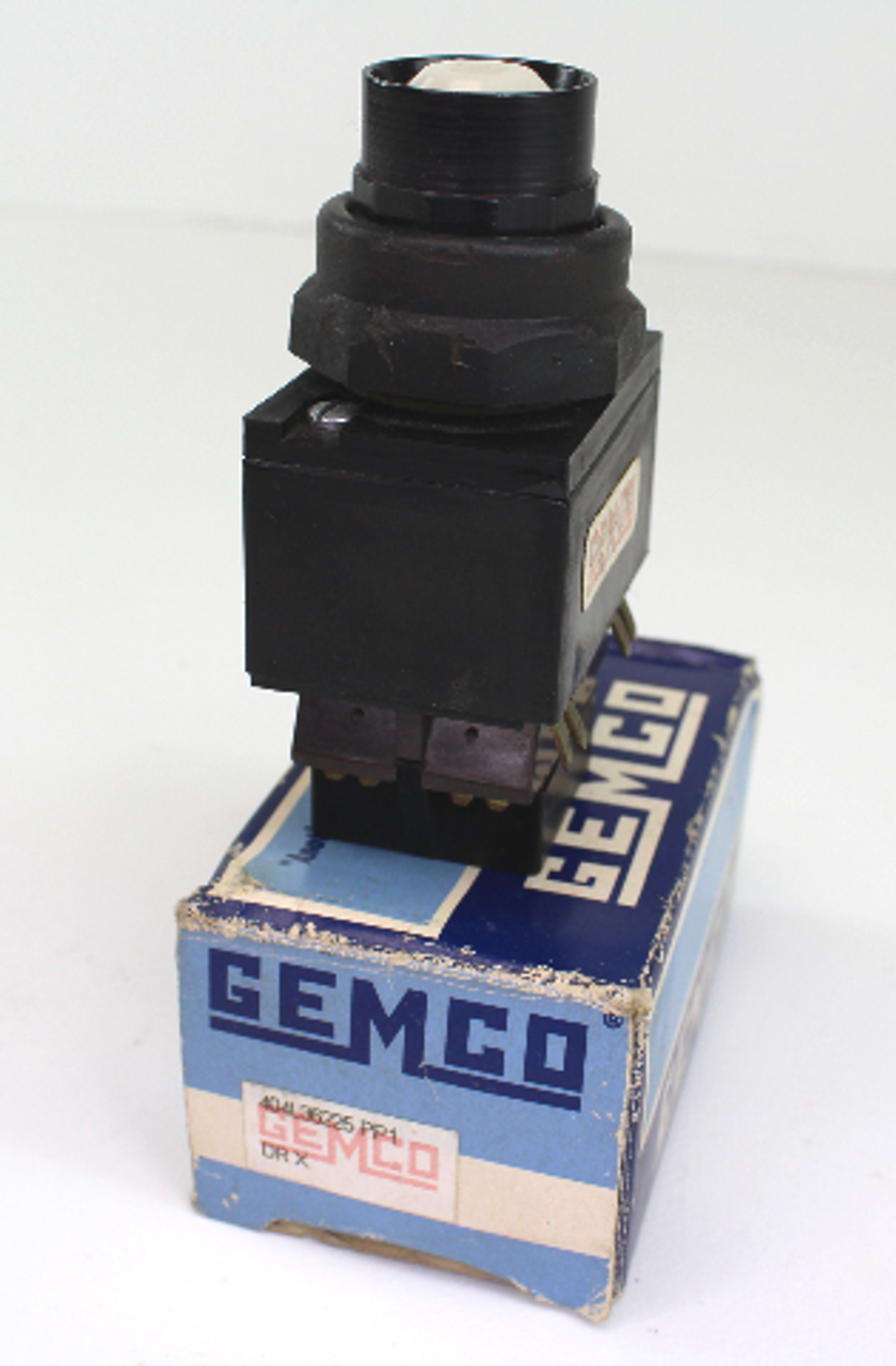 Gemco 404L36225 PP1 Push Button Used