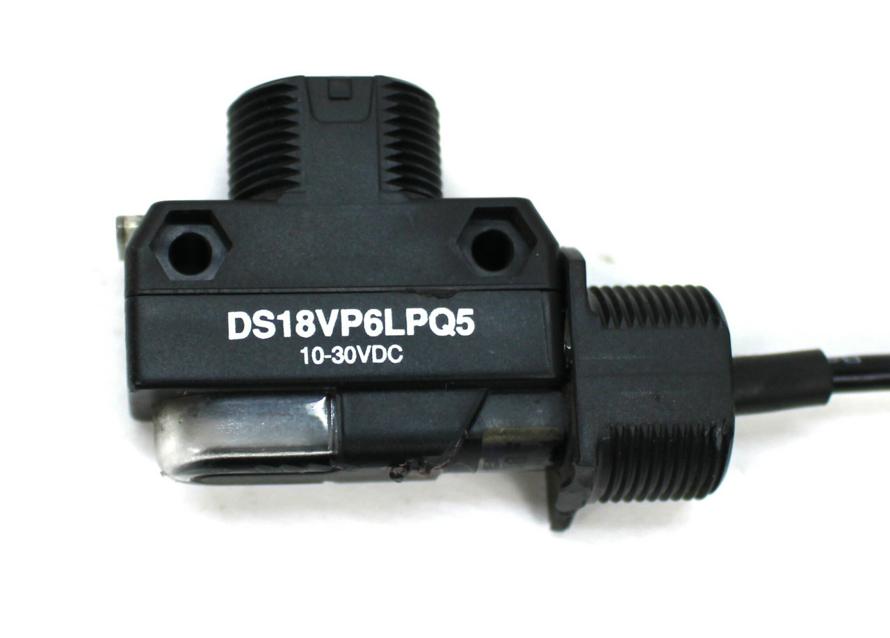 Banner Engineering DS18VP6LPQ5 Wide Beam Barrel-Mount Sensor, 10-30VDC