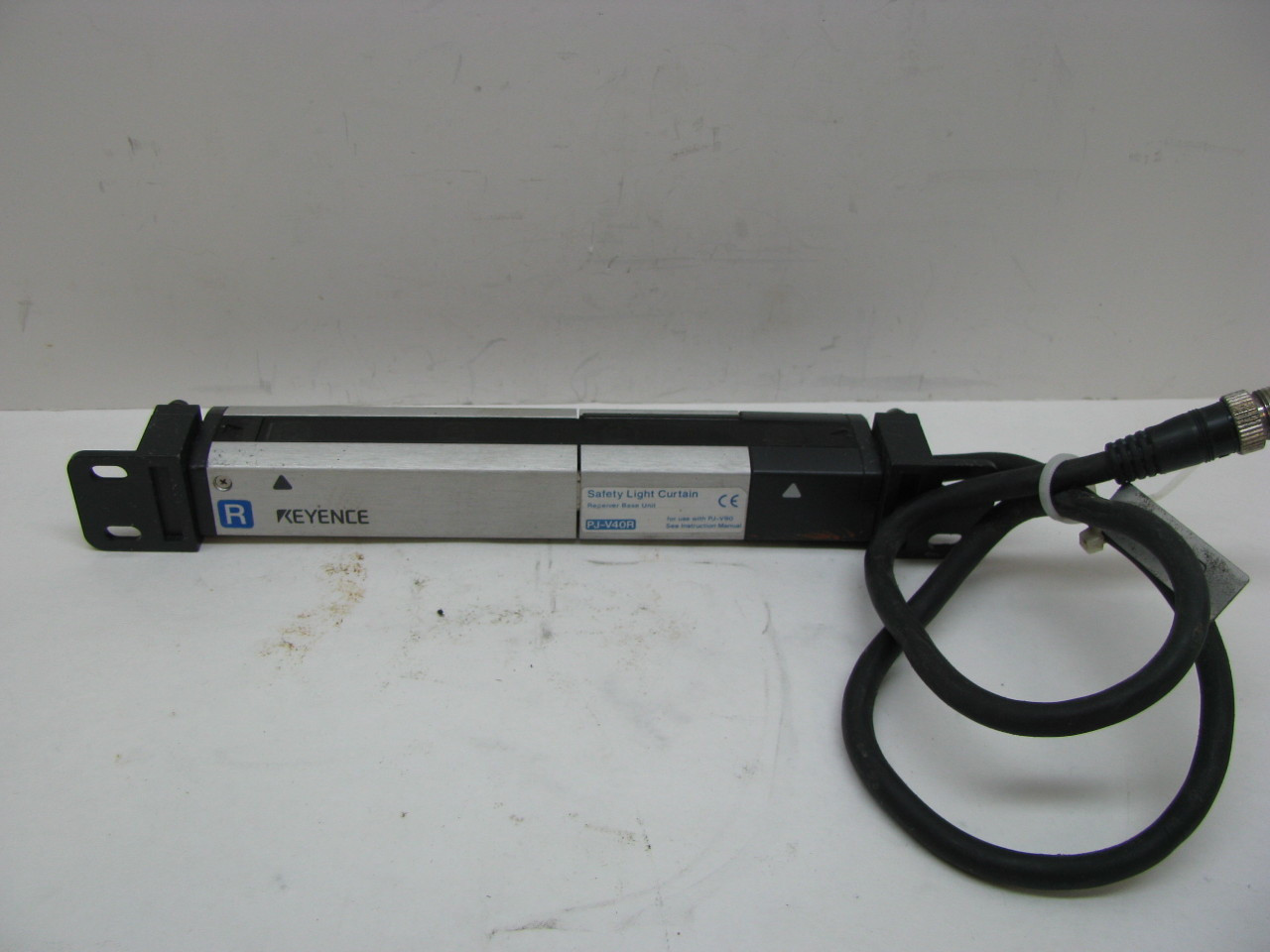 Keyece PJ-V40R and PJ-V40T Light Curtains 120mm Sensing Area Expandable