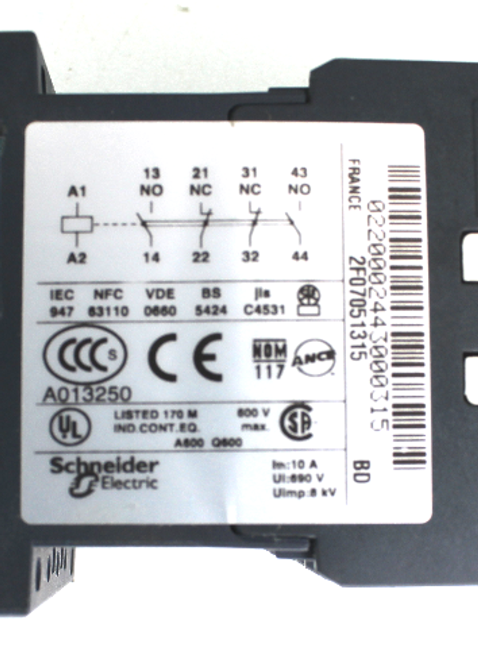 Telemecanique CA3KN22BD3 Overload Relay 10A, 24VDC