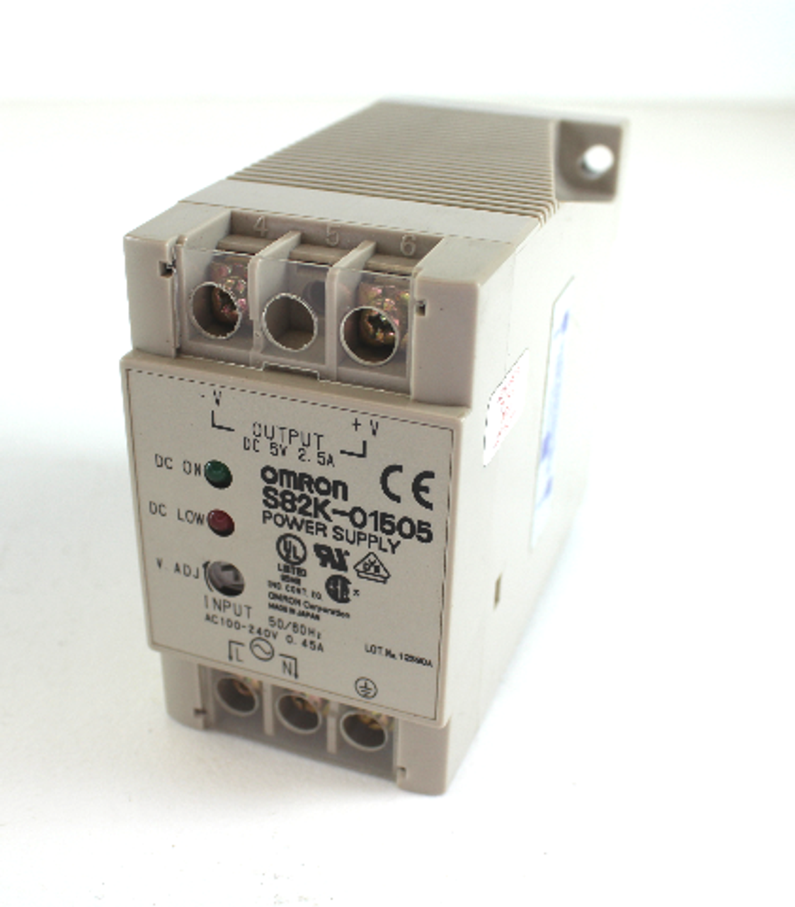 Omron S82K-01505 Power Supply, 100-240VAC, 0.45A