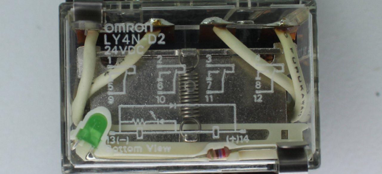 Omron LY4N-D2 Ice Cube Relay 10A, 24VDC w/ Omron PTF14A Relay Socket