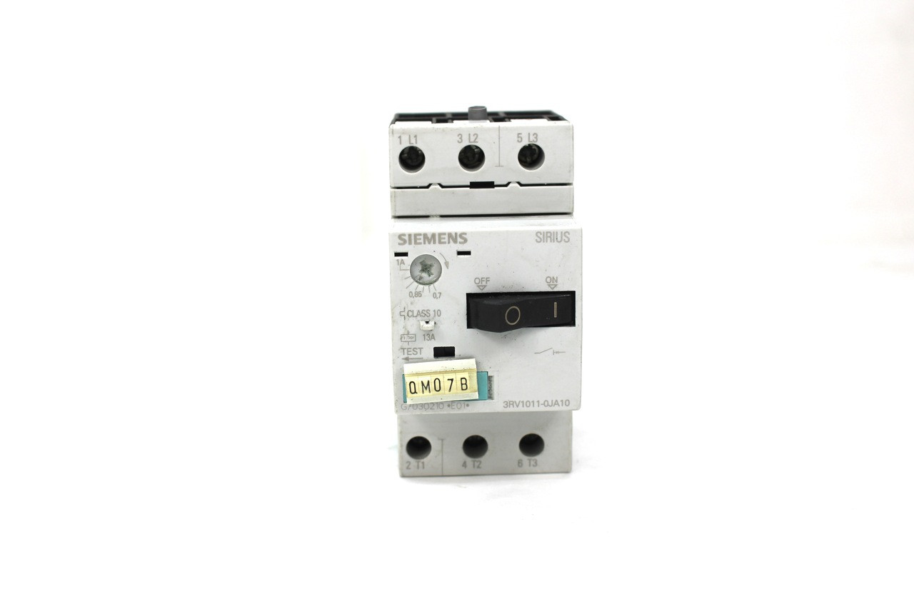 Siemens 3RV1011-0JA10 Manual Motor Controller, 0.7-1A, Class 10