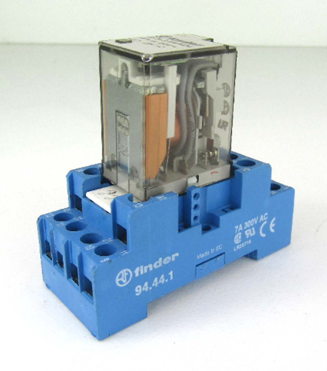 Finder 55.34.8.120.0030 Cube Relay 120VAC, 5A with Base