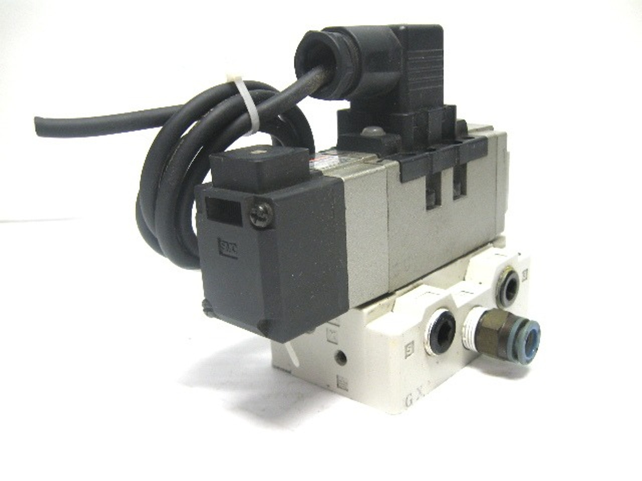 Smc VP7-6-FG-S Solenoid Valve 24 Vdc, 5 Port