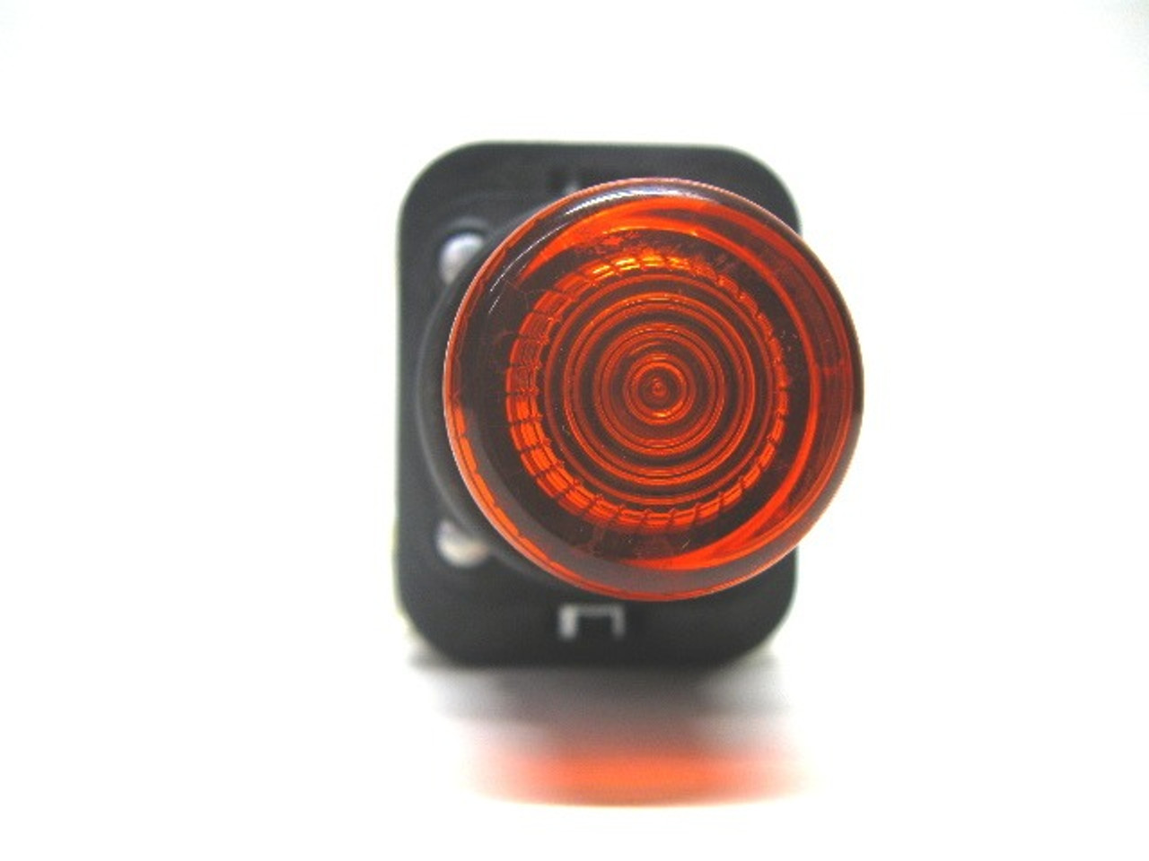 Allen Bradley 800H-QRB24A Momentary Amber Illuminated Pushbutton 24 Vac/Vdc