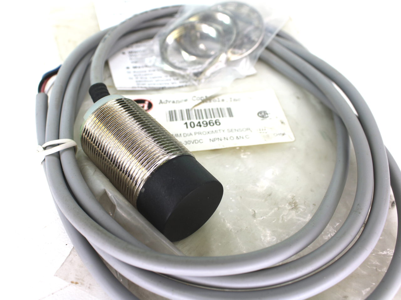 Advance Controls Inc 104966 30mm Diameter Proximity Sensor 10-30VDC New
