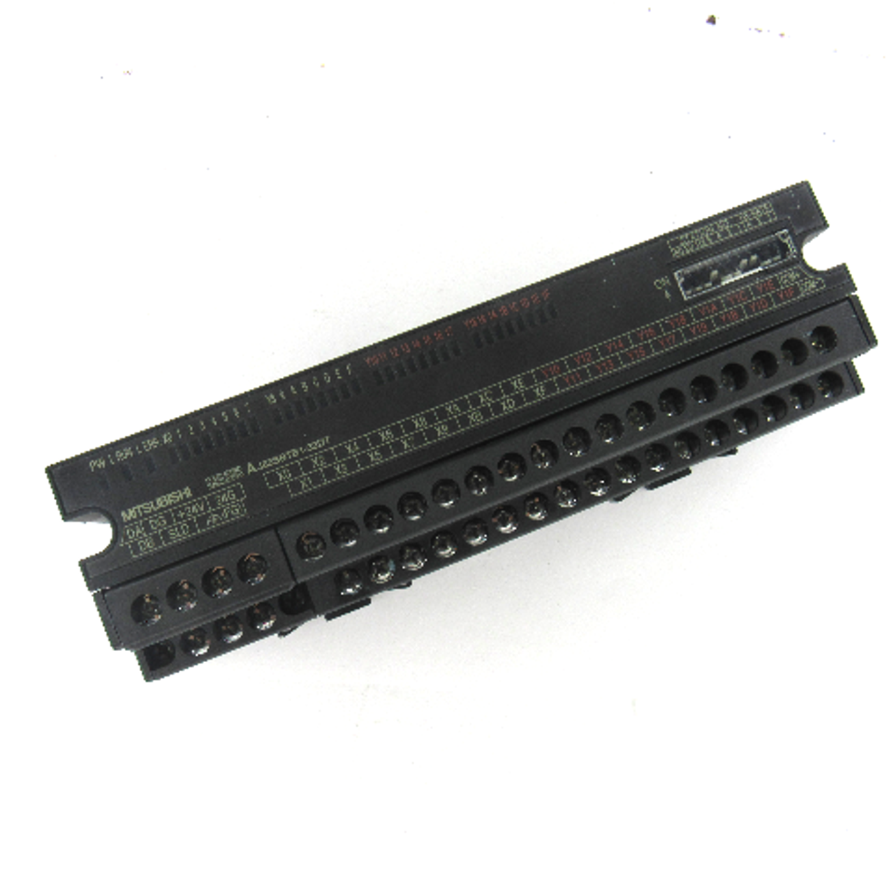 Mitsubishi AJ65SBTB1-32DT Input/Output Unit, 24V DC, 7mA, Output: 24V DC, 0.5A