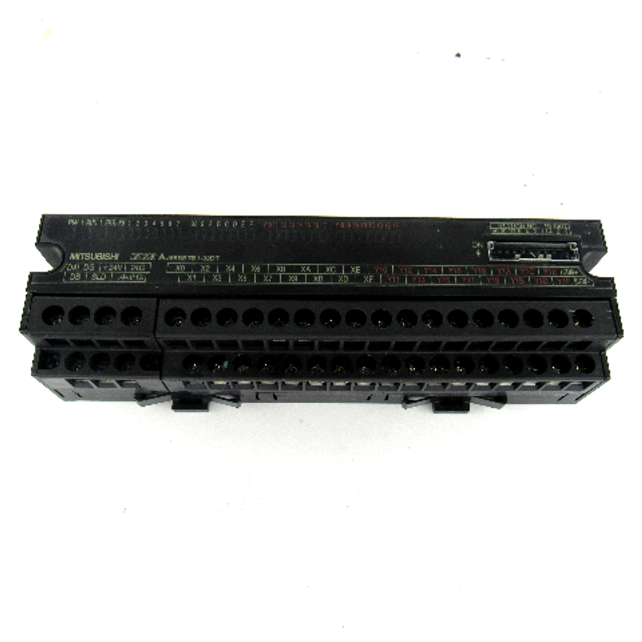 Mitsubishi AJ65SBTB1-32DT Input/Output Unit, 24V DC, 7mA, Output: 24V DC, 0.5A