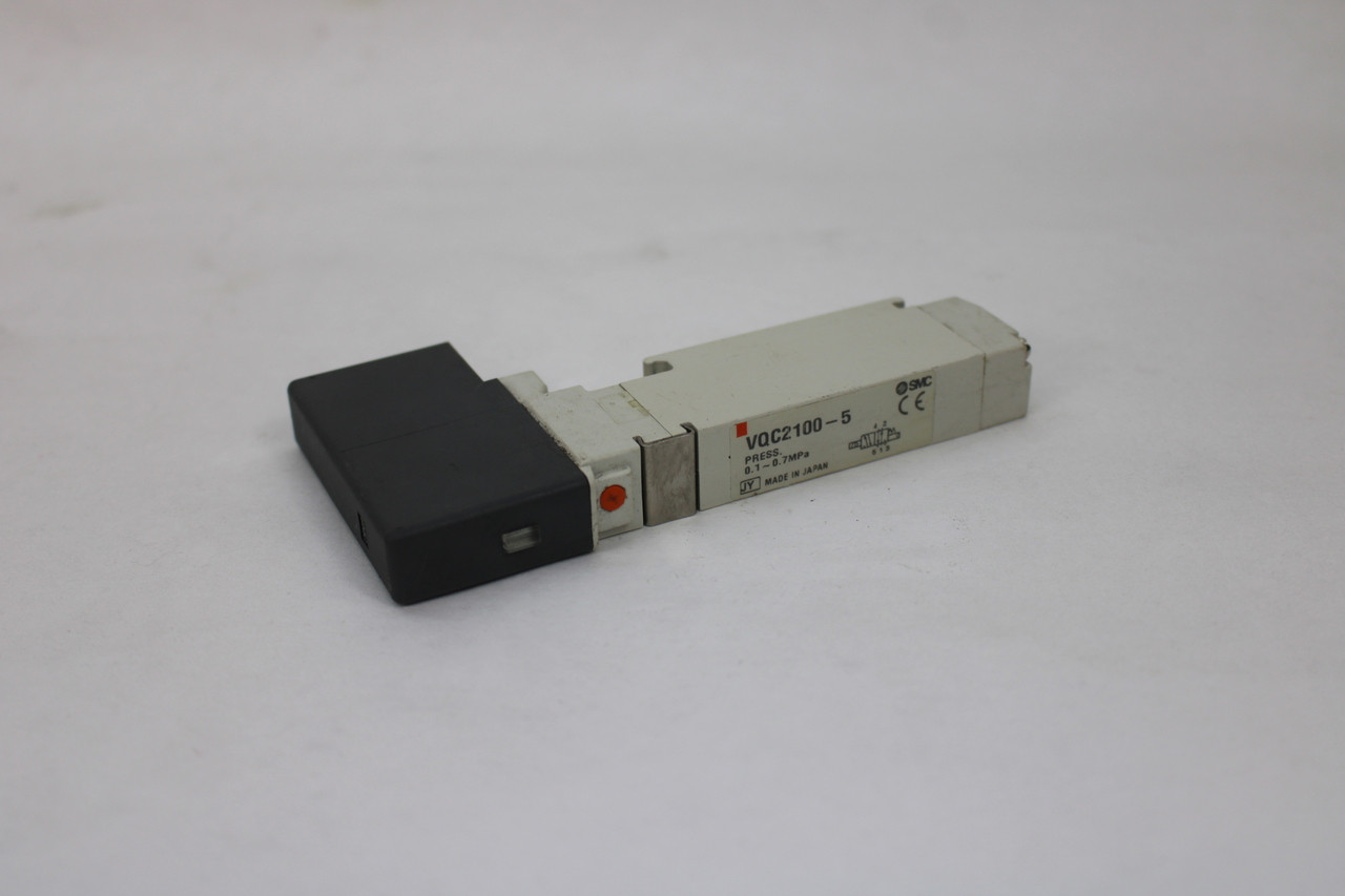 SMC VQC2100-5 Plug-in Solenoid Valve