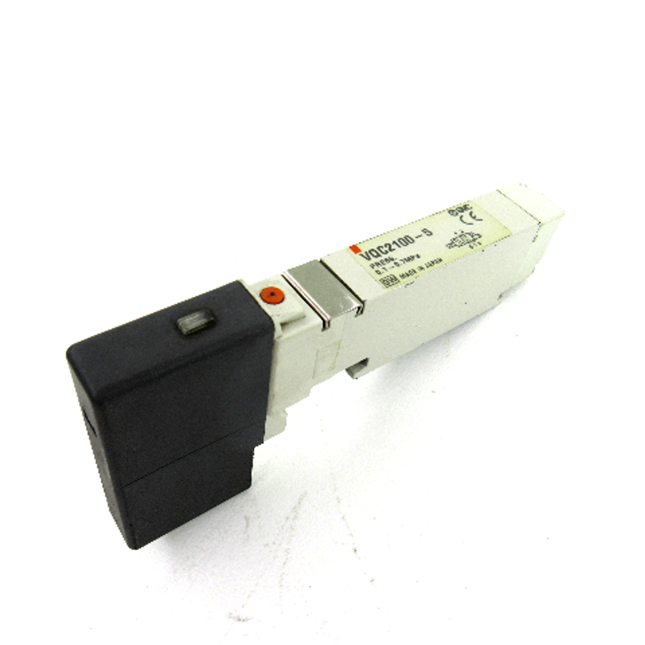 SMC VQC2100-5 Plug-in Solenoid Valve, 5-Port, 0.1~0.7MPa