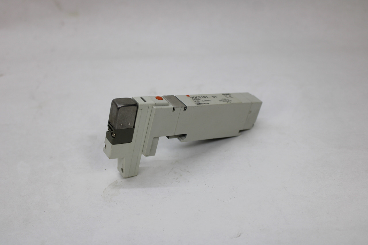 SMC VQC2101-51 Plug-in Solenoid Valve, 0.15~0.7MPa, 5-Port
