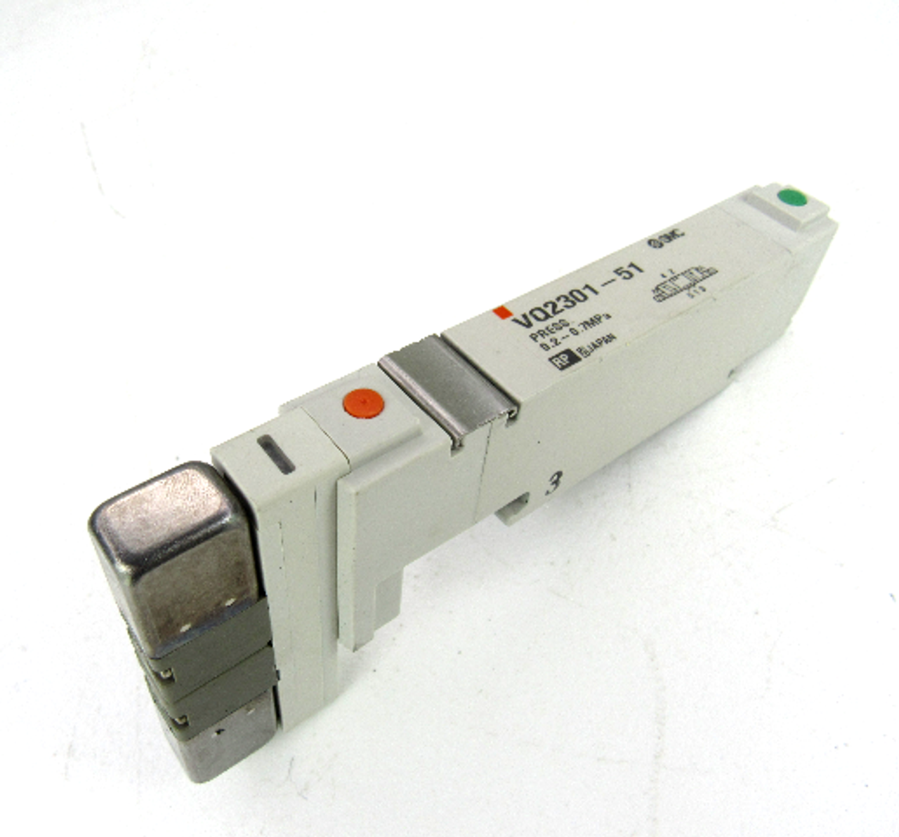 SMC VQ2301-51 Plug-In Solenoid Valve
