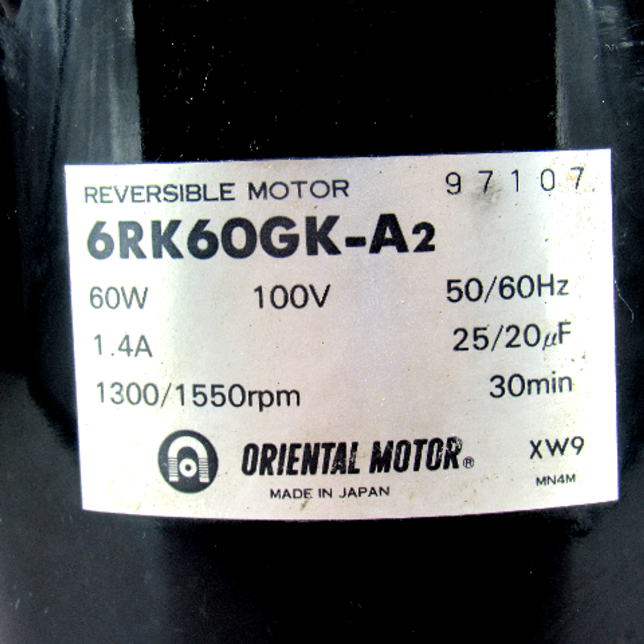 Oriental Motor 6RK60GK-A2 Reversible Motor, 60 Watt, 100V, 50/60Hz, 1.4 Amp, 1300/1550 RPM, USED