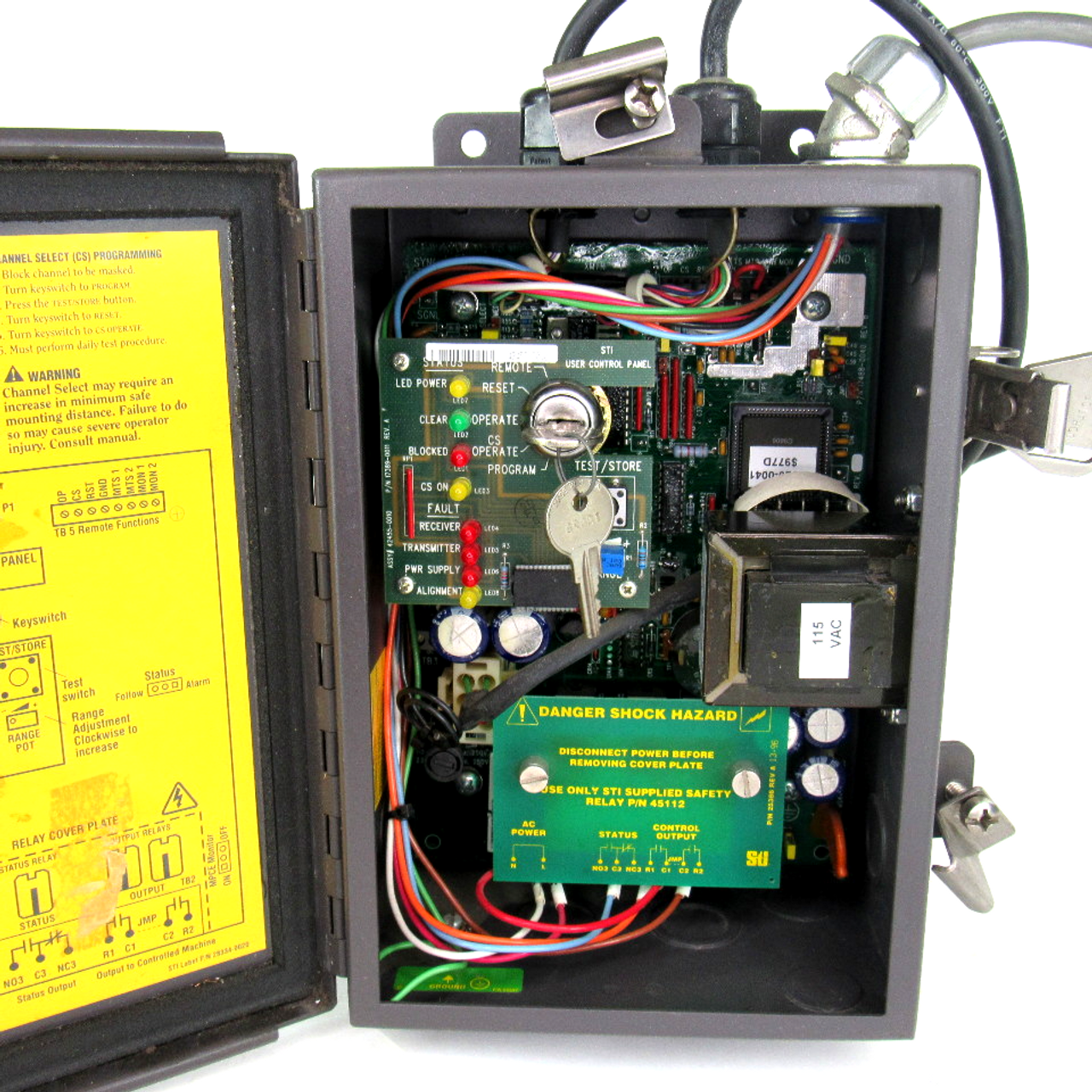 STI 43268-0360 MS4336B-2 Light Curtain Controller, 115V AC, 50/60Hz, .250A, 250mA/250V AC, Response Time: <35ms