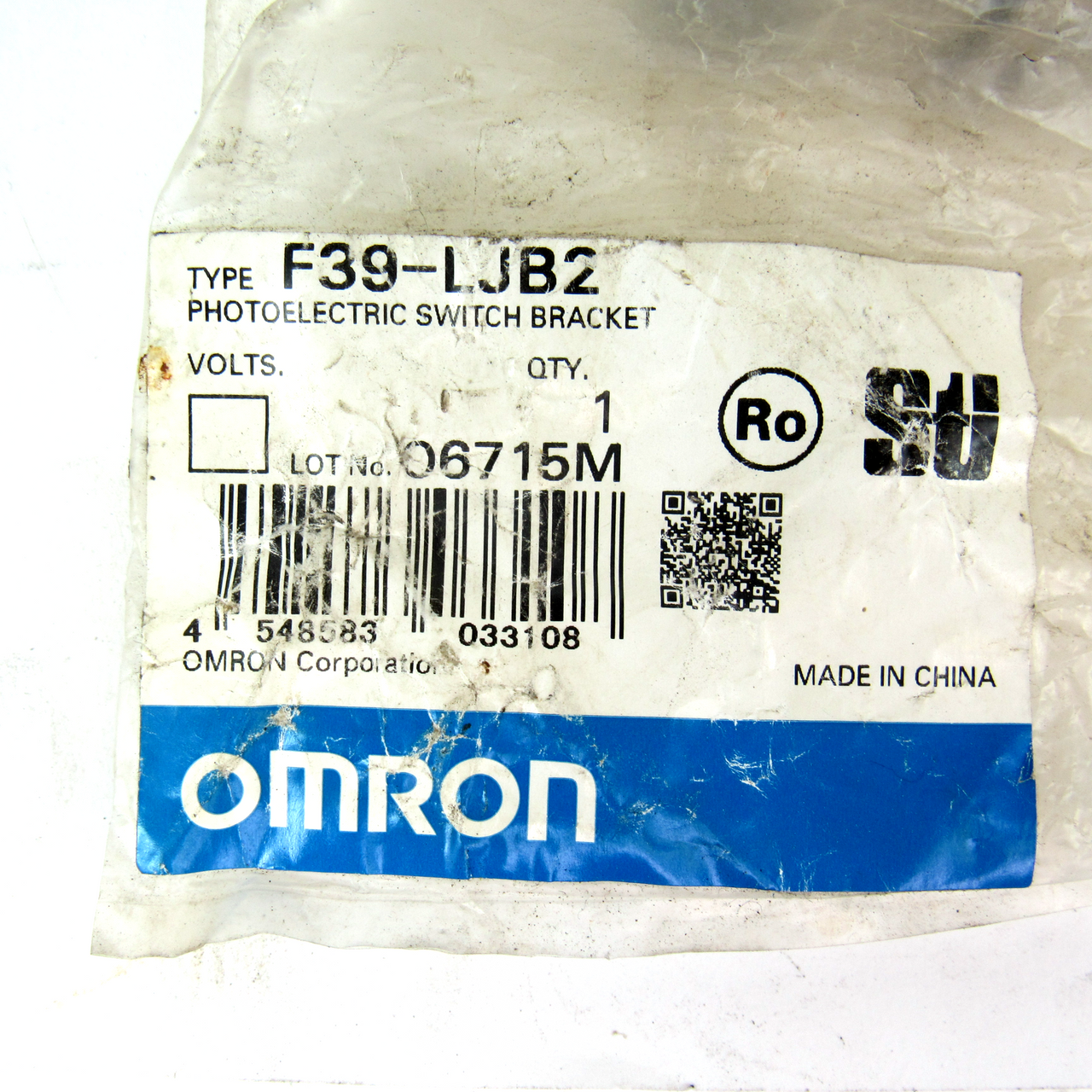Omron F39-LJB2 Photoelectric Switch Intermediate Mounting Bracket Set, NEW