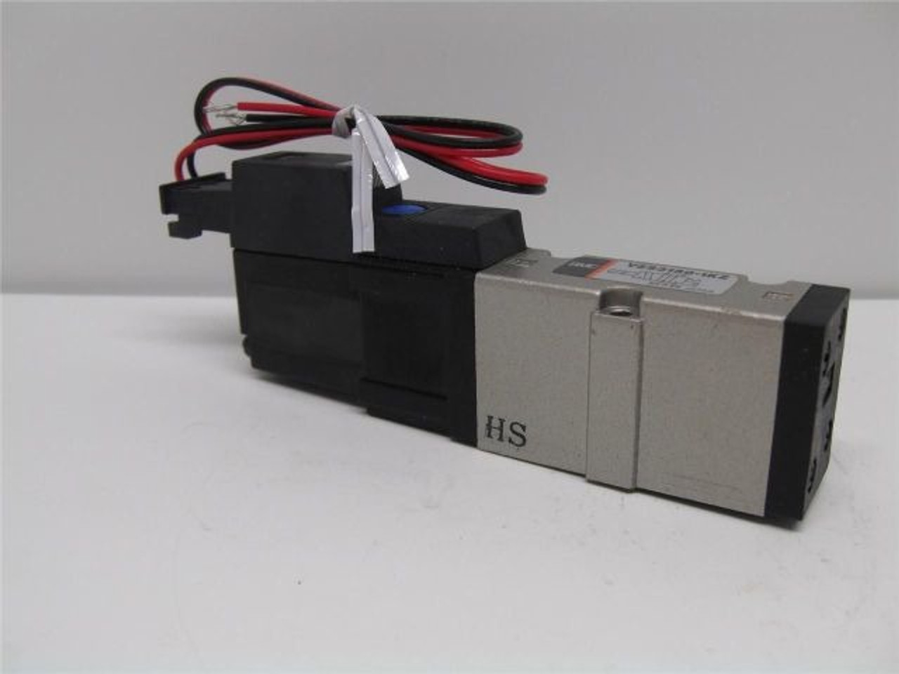 SMC VZS3150-1KZ Single Plug In Base Mount Solenoid Valve