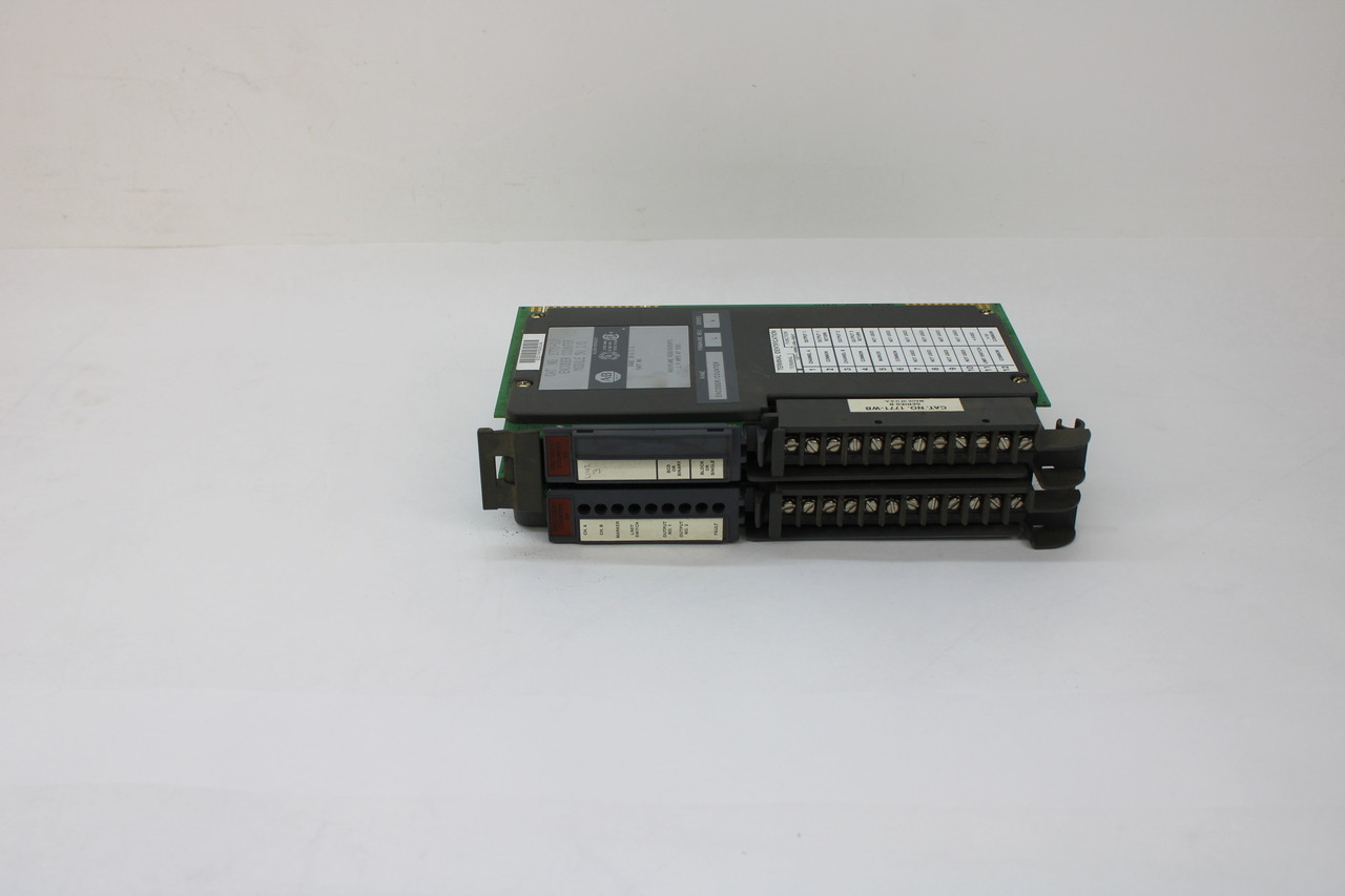 Allen Bradley 1771-OAD/B Output Module
