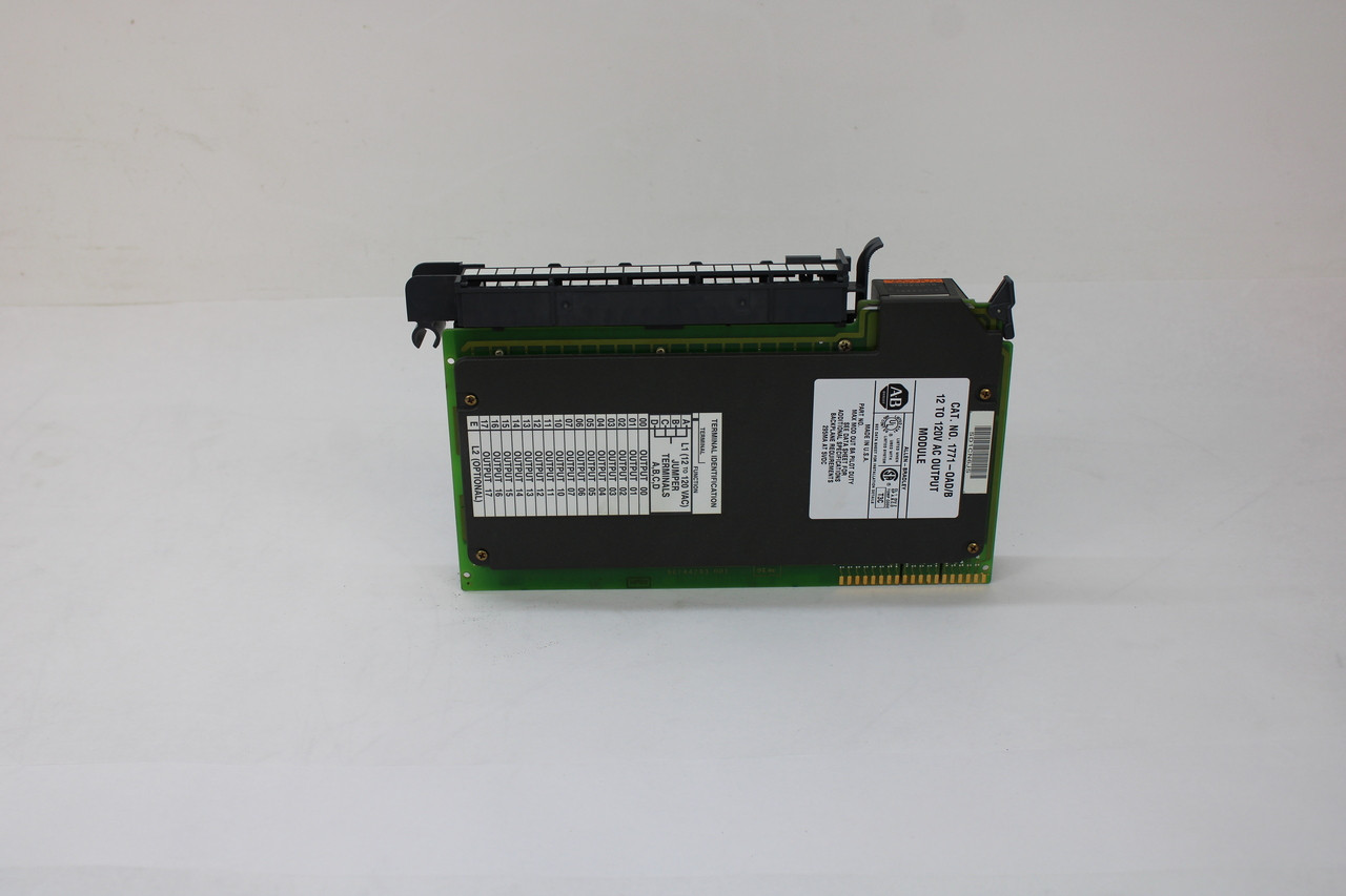 Allen Bradley 1771-OAD/B Output Module