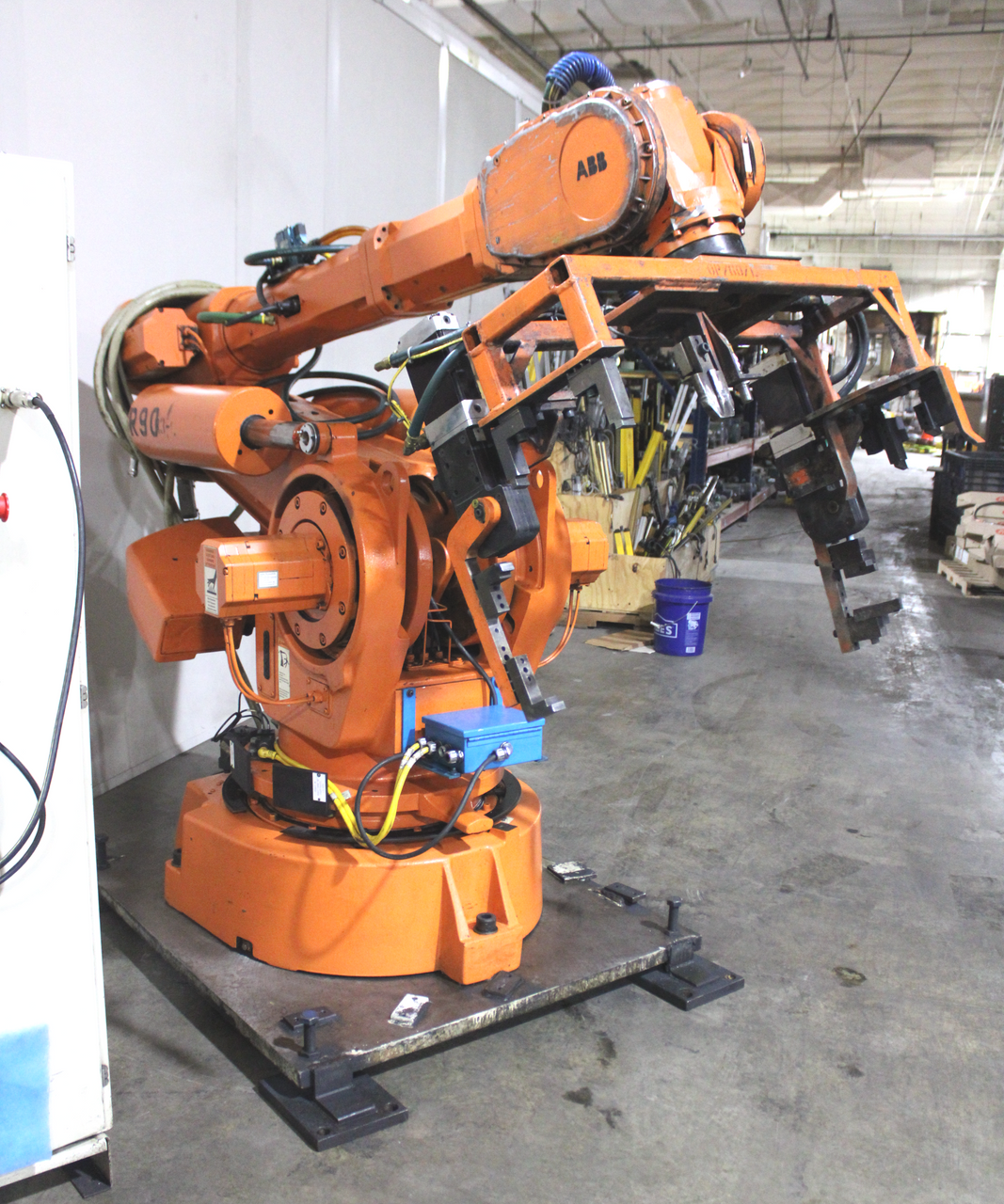 ABB IRB 6400/2.8-120 Robot 120Kg Payload, M96 Control System Teach Pendant