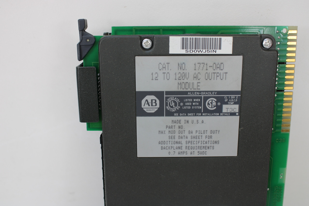 Allen Bradley 1771-OAD C AC Output Module