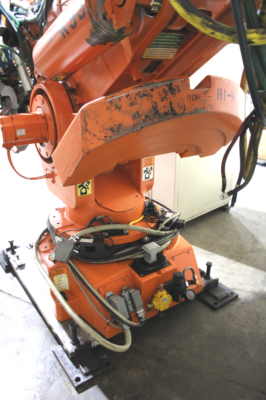 ABB IRB 6400/2.8-120 Robot 120Kg Payload, M96 Control System w/Spot Weld Tooling