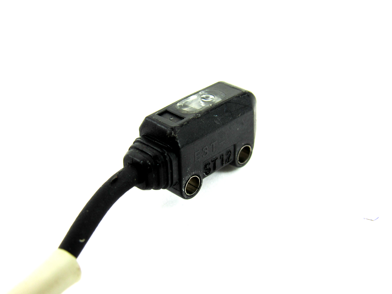 Omron E3T-ST12 Photoelectric Sensor, 0-1m