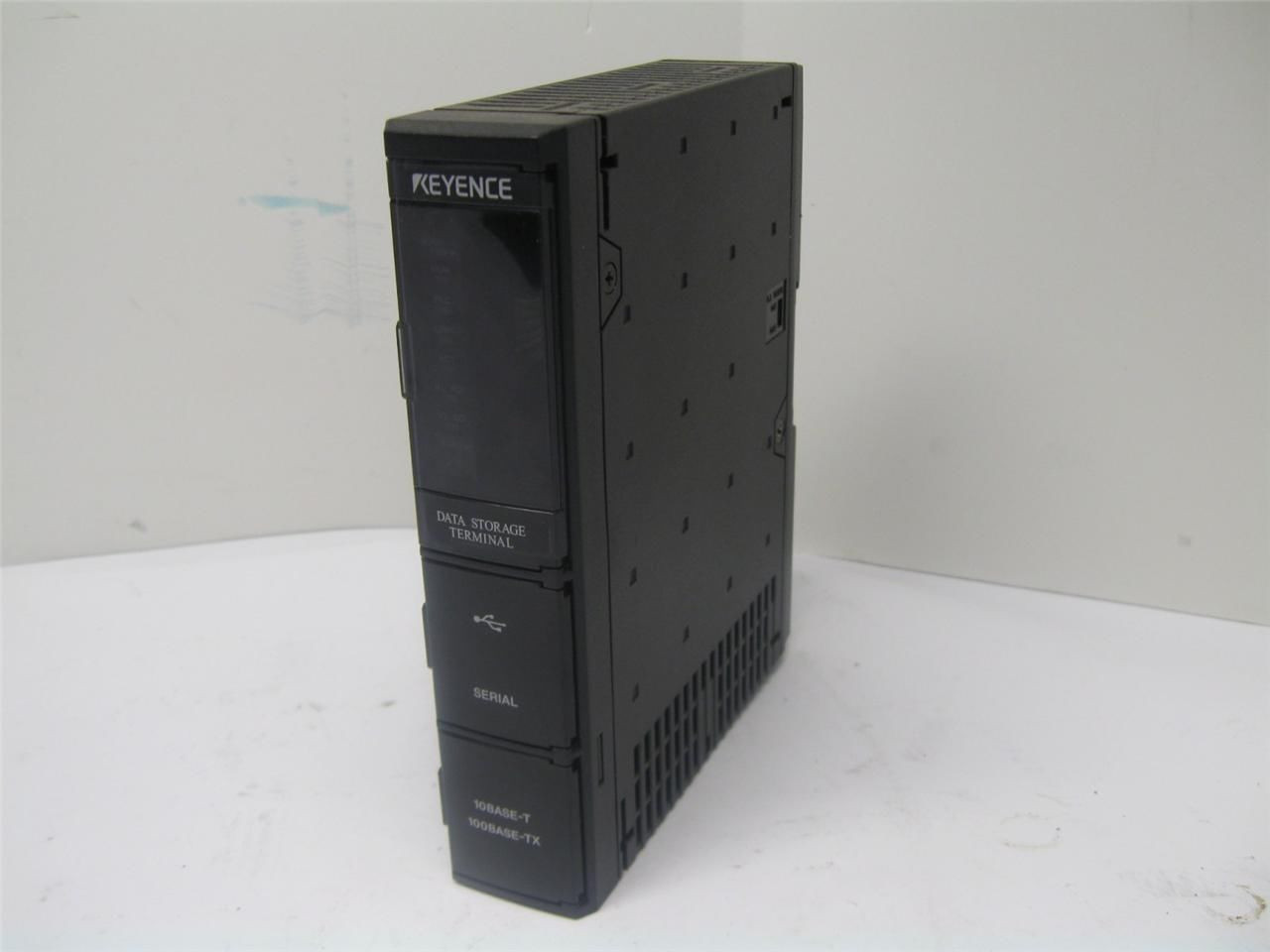 Keyence DT-100 Data Storage Terminal