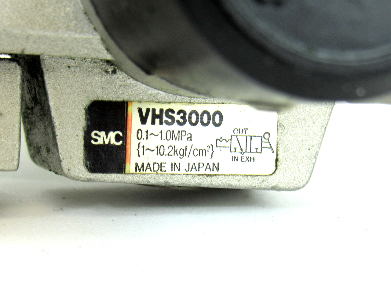 SMC AF3000-03C Air Filter Assembly, AR3001-03G Regulator, VHS3000 Pressure Valve