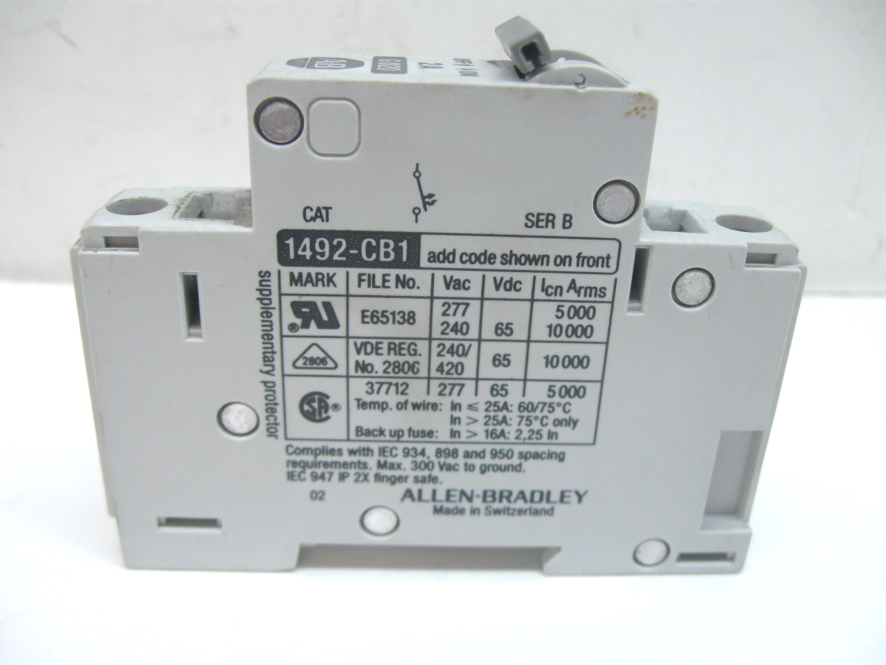 Allen Bradley 1492-CB1G020 Circuit Breaker 2 Amp 277V