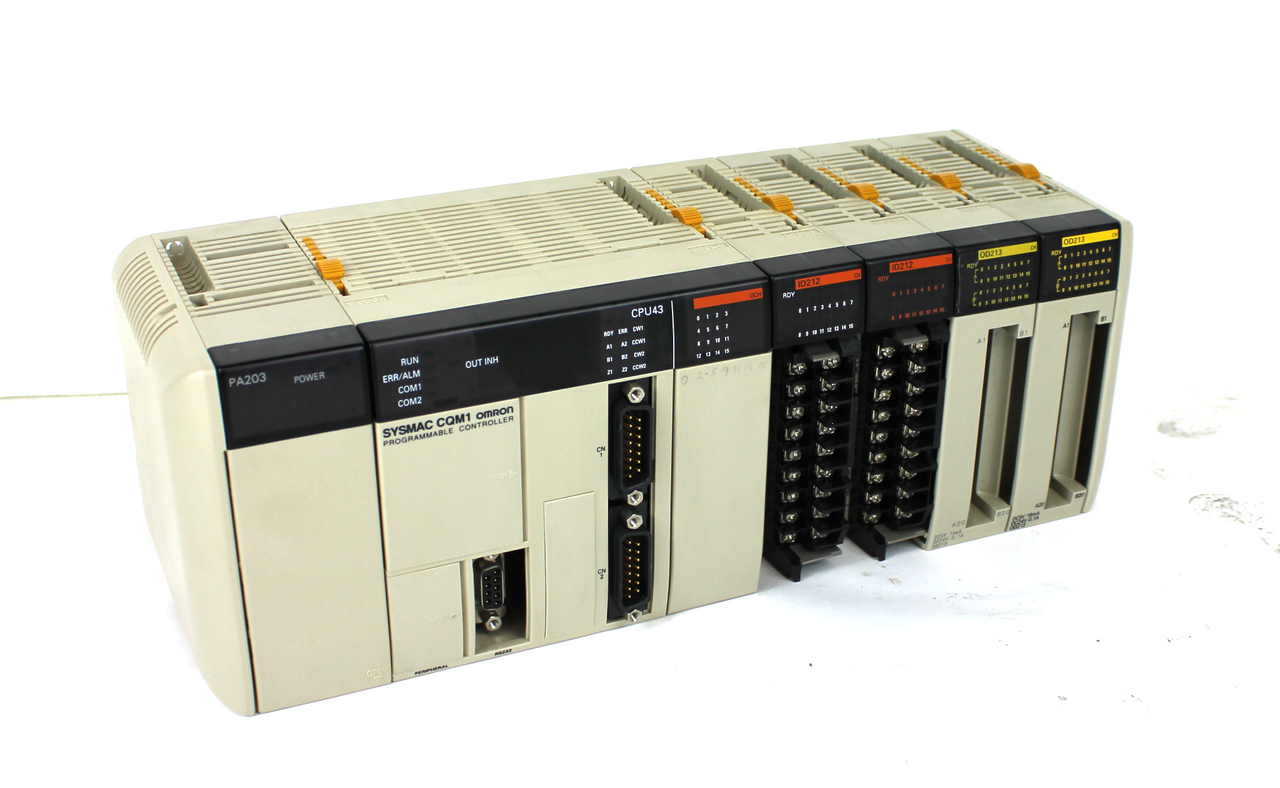 在庫超激安OMRON オムロン PLC SYSMAC CQM1 PA203 CPU21 ID212OC221 セット その他