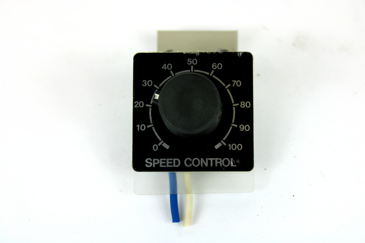 Cosmos RV24YN Potentiometer, 24mm for Speed Control