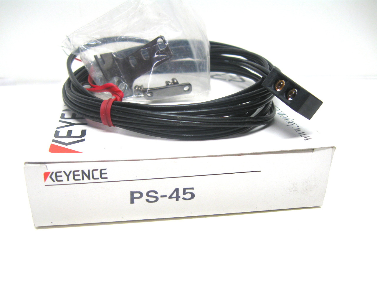 Keyence PS-45 Photoelectric Sensor New