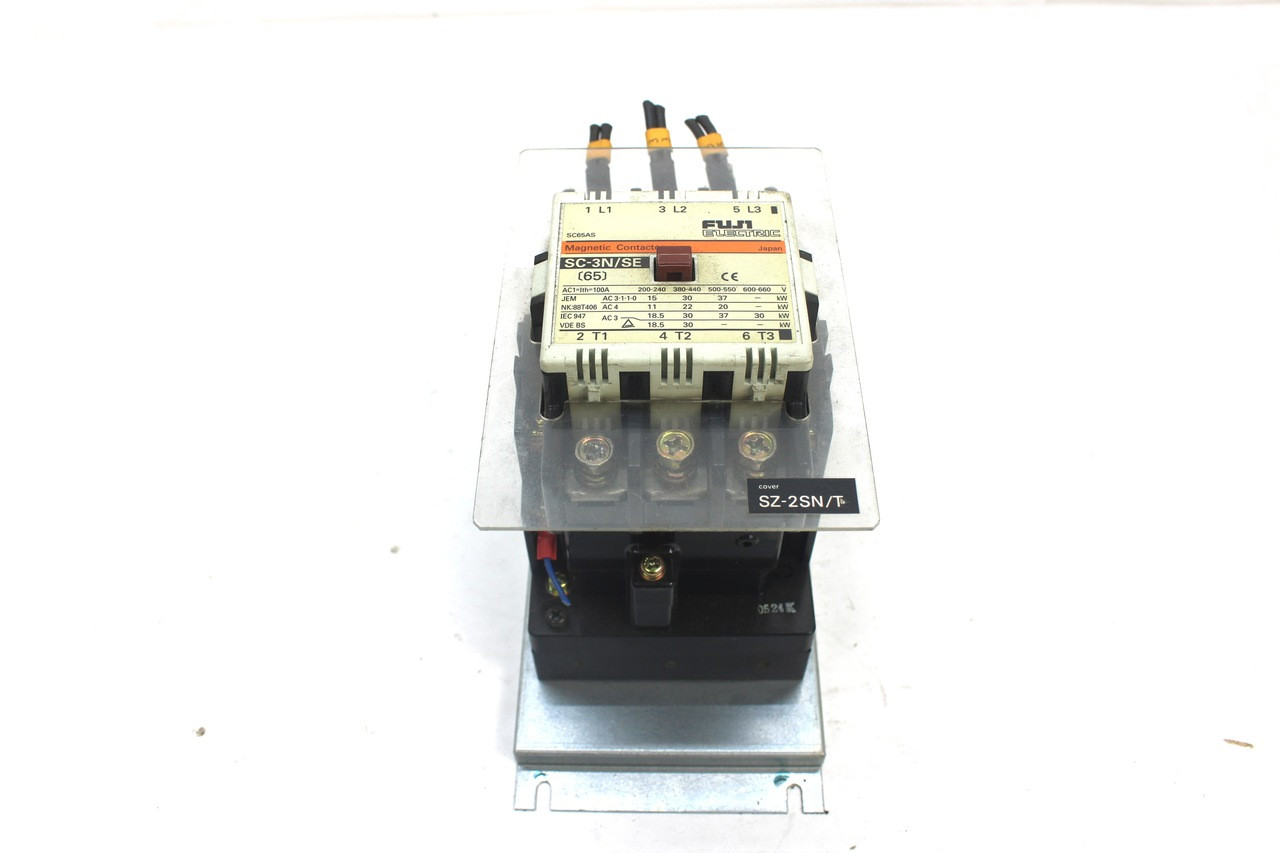 Fuji SC-3N/SE Magnetic Contactor 24 Vdc Coil Voltage 200-660 V 100 Amp