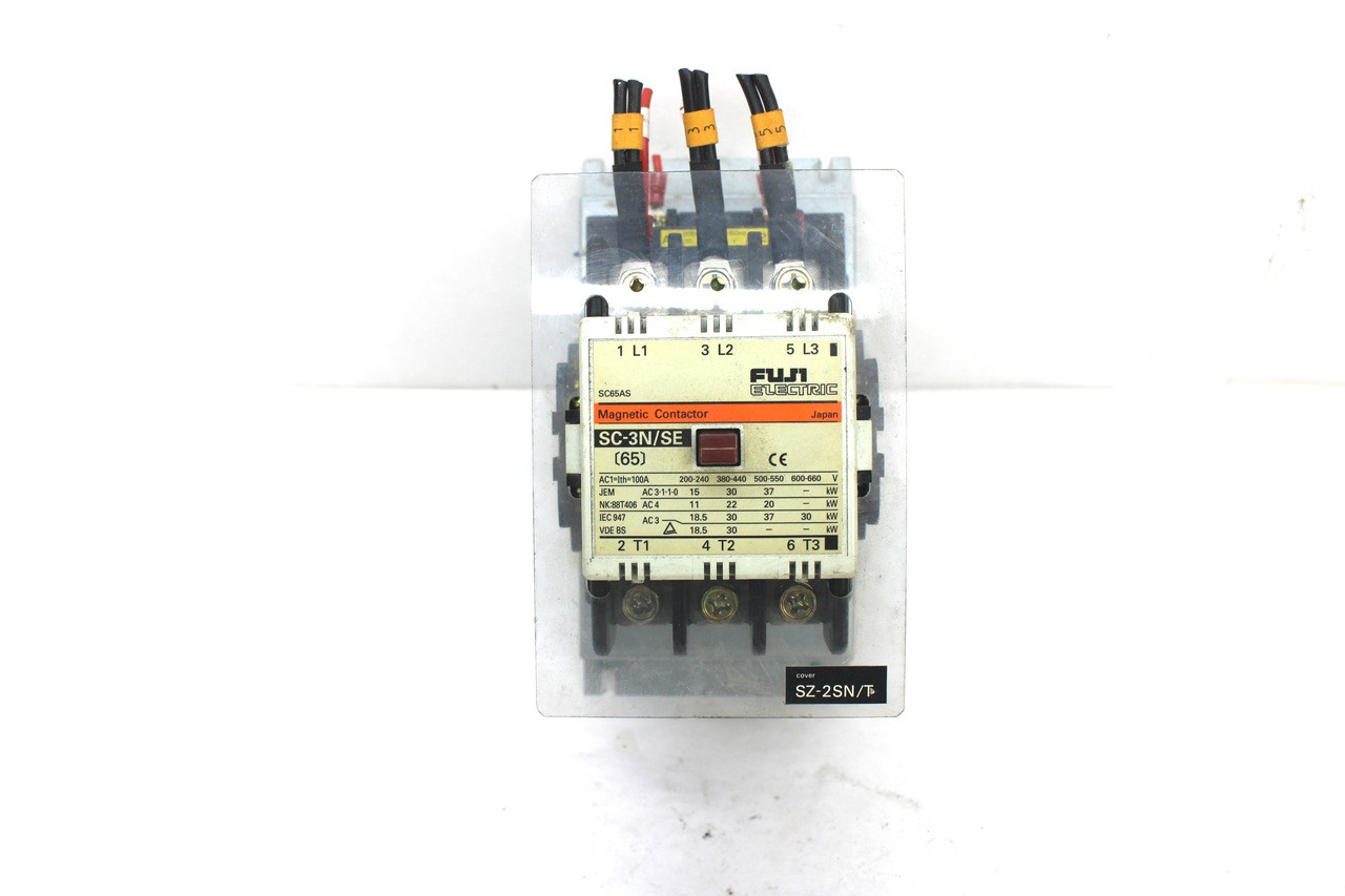 Fuji SC-3N/SE Magnetic Contactor 24 Vdc Coil Voltage 200-660 V 100 Amp